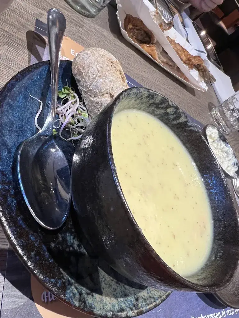 WW PL_Visspecialiteiten en restaurant Baarssen_Urk_avis