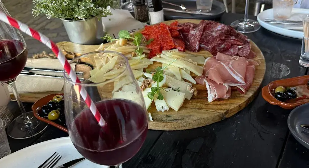 Melissa eefting_Hof van Huizen_Huizen_recensione