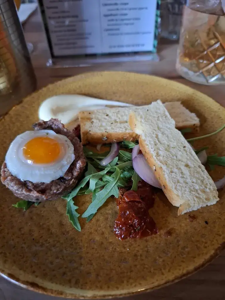 Tamara Sixma_Vie - Food & Drinks_Huizen_review