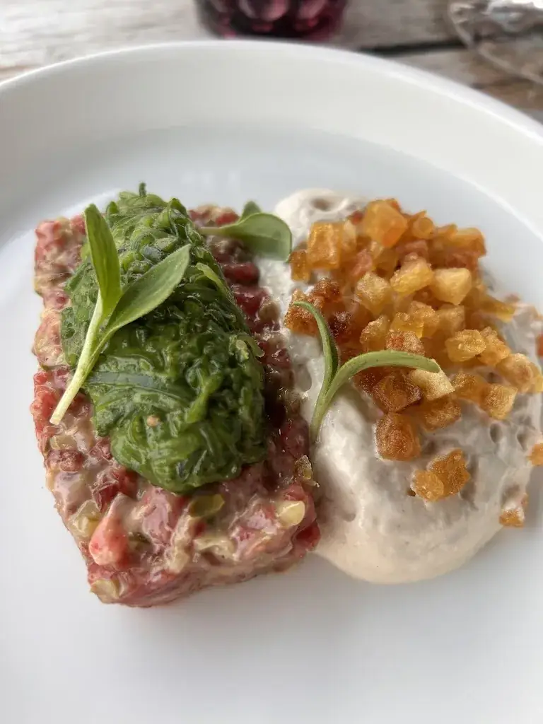 Umai Resto Bar_Urk_slider_image_3