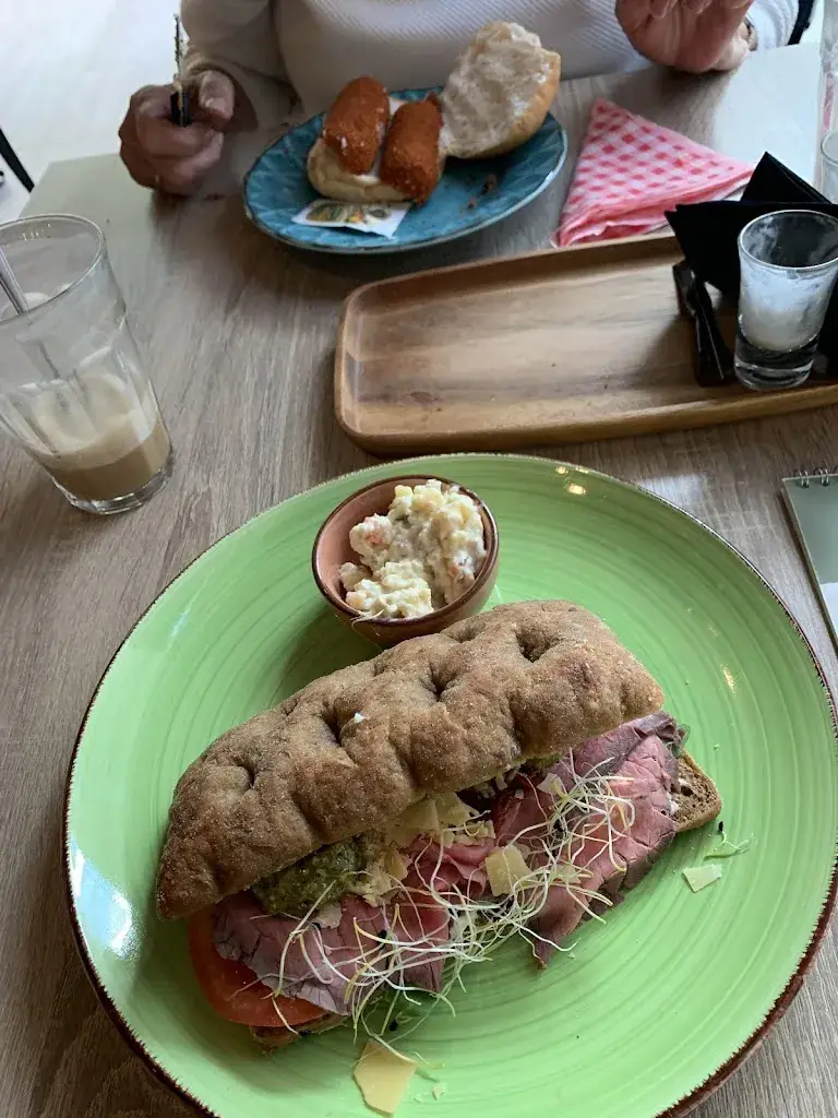 Fleur Fit_Lunchroom de Basseroet_Bovenkarspel_review