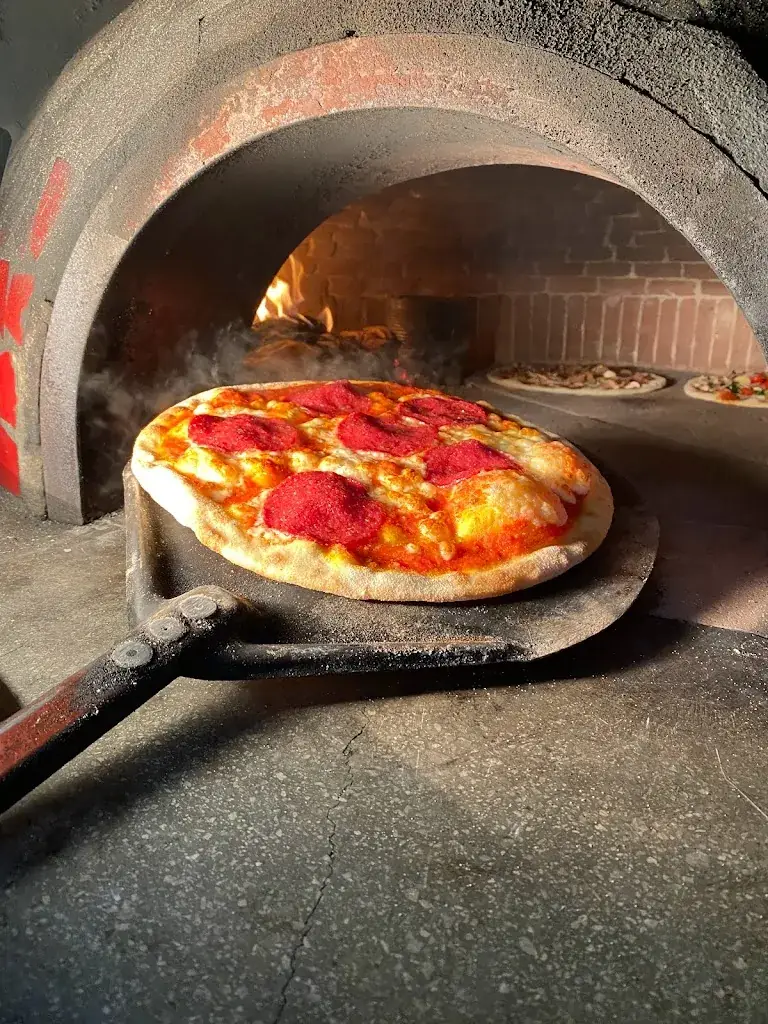 Ijscafe Antonio_Waterland_slider_image_3