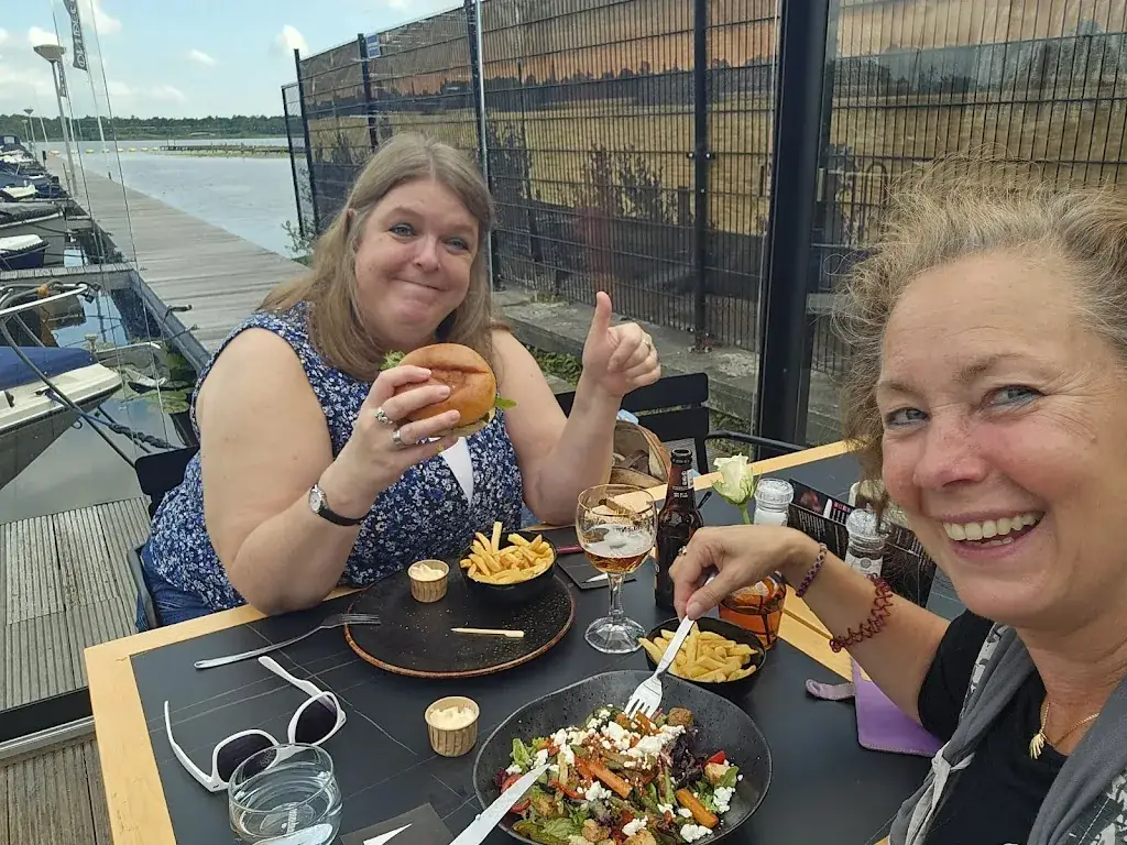 Carla Albrecht_On Deck Restaurant_Loosdrecht_review