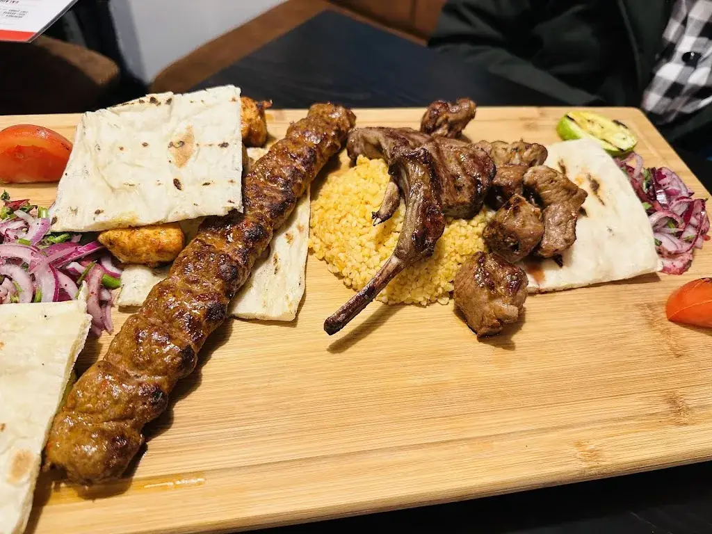 Menu_Tuana Grill Turkish Restaurant Amsterdam_Amsterdam_immagine_5