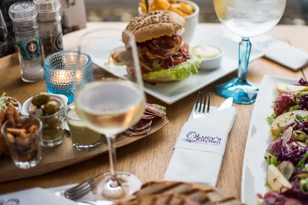 Lucia's BoLo District_Amsterdam_slider_image_3