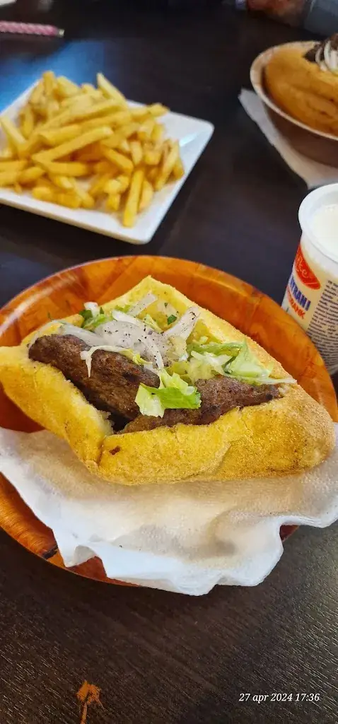 Menu_Lezzet grillroom_Amsterdam_image_7