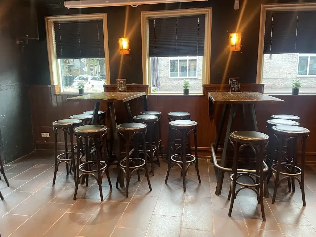 Kumpel 82_De Ommele_Urk_review