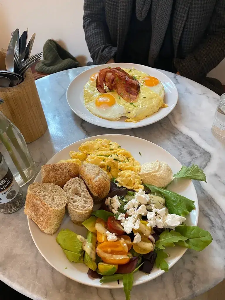 Paula Andrea Escobar Mahecha_Samen - Lunch and Juices_Amsterdam_Bewertung