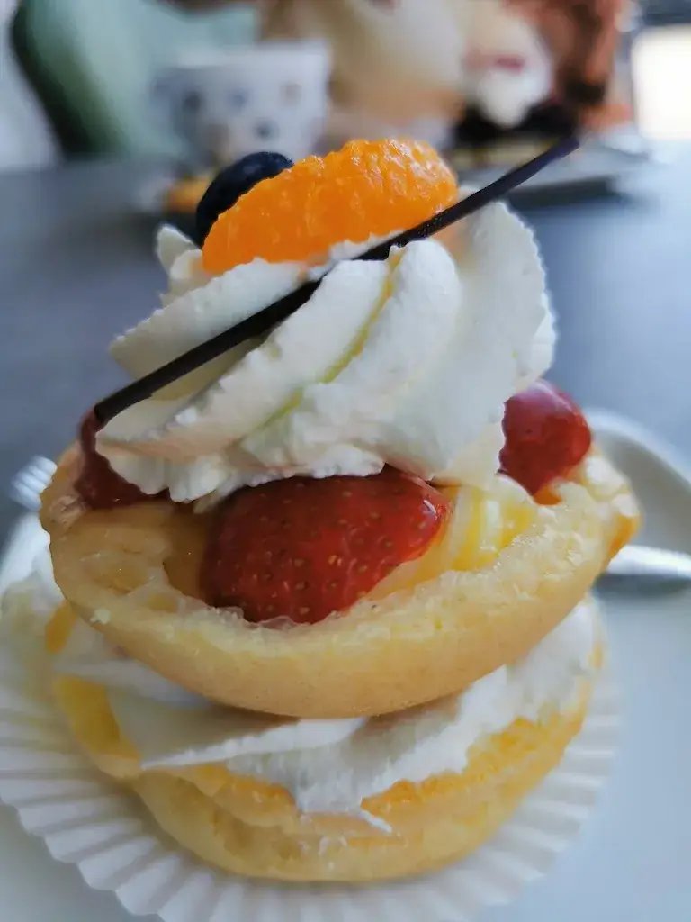 Daniel Schwarz Carigiet_De Oude Bakkerij_Urk_review