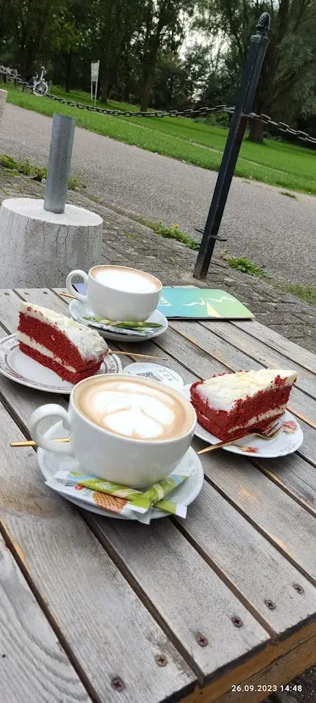 Katerina Korinchuk_Paviljoen Lovers and Hunters - Restaurant Geestmerambacht_Langedijk_recensione