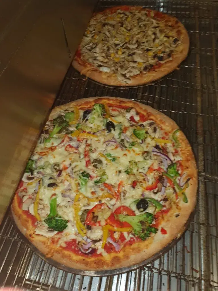 Menu_Grillroom Pizza-phone Broek op Langedijk_Langedijk_immagine_1