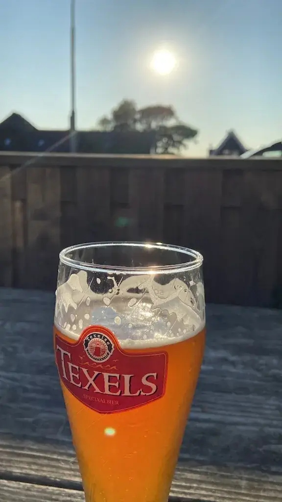 Lennart Garritsen_Café De Buuren_Burgerbrug_review