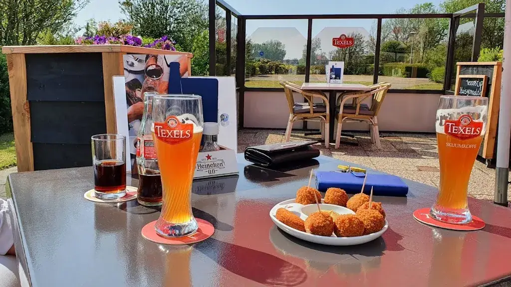 De Brugwachter Eten & Drinken_Burgerbrug_slider_image_3