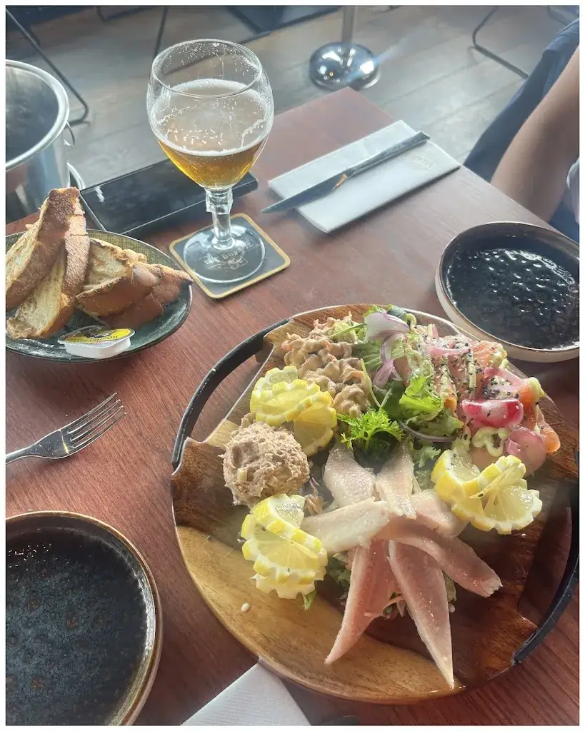 Irina_Brasserie Matt's_Buitenkaag_recensione