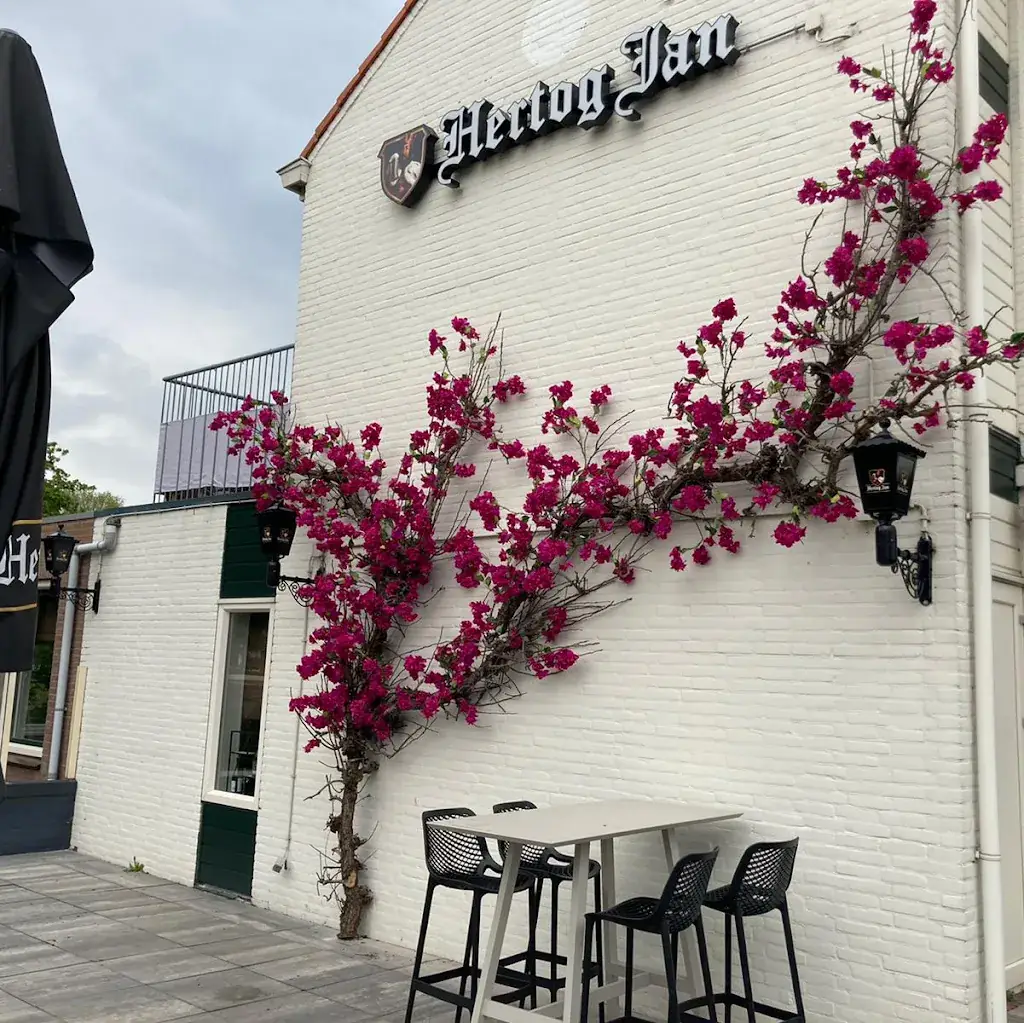 Brasserie Matt's_Buitenkaag_slider_image_1