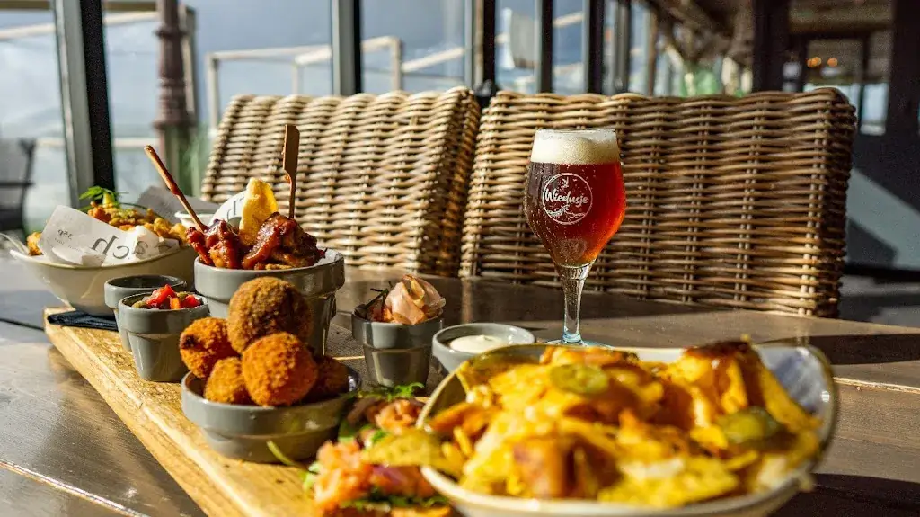 Nogal Wiedus_Huisduinen_slider_image_3