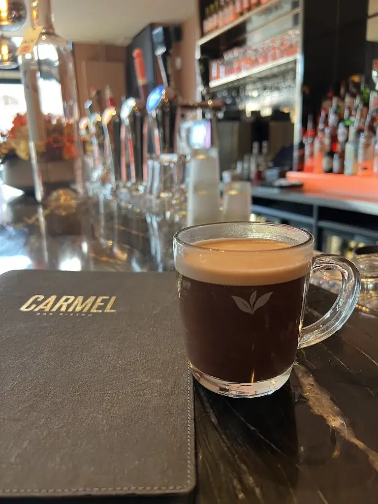 Sasha Cushman_Carmel by Catch - Sushi & Streetfood_Helder_reseña