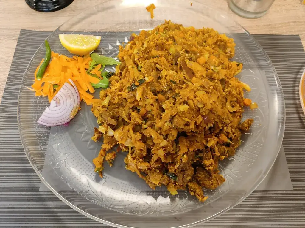 M Rafi Subair_Vanni Eethuis_Helder_review