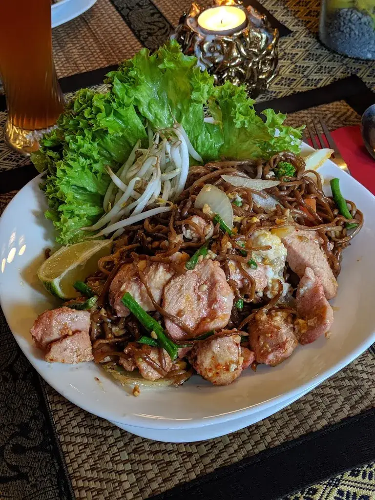 CarlosAlberto GH_Powngtong Thai Kitchen_Helder_review