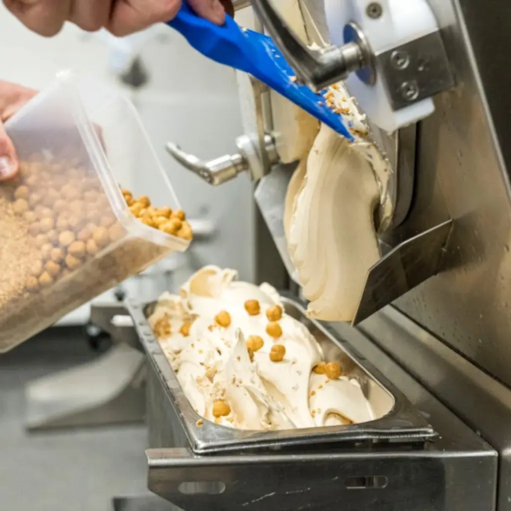 IJssalon IJsie Prima_Callantsoog_slider_image_3