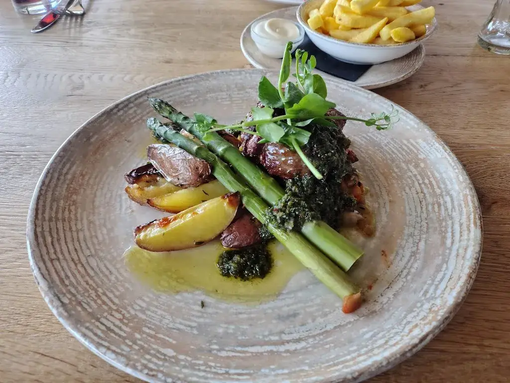 otto walter Schmiedt_De Heeren van Liemeer_Nieuwveen_review