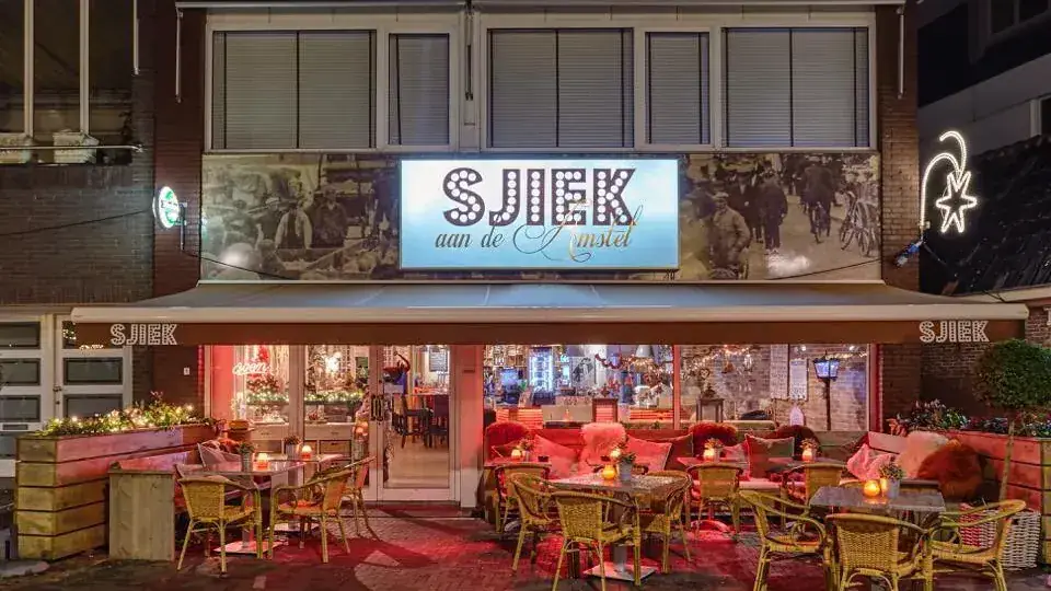 Sjiek aan de Amstel restaurant in Uithoorn