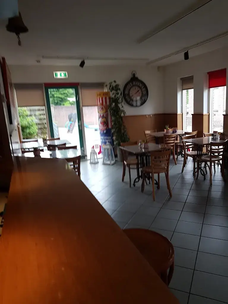 Greg’s Snacks ristorante a Kwakel