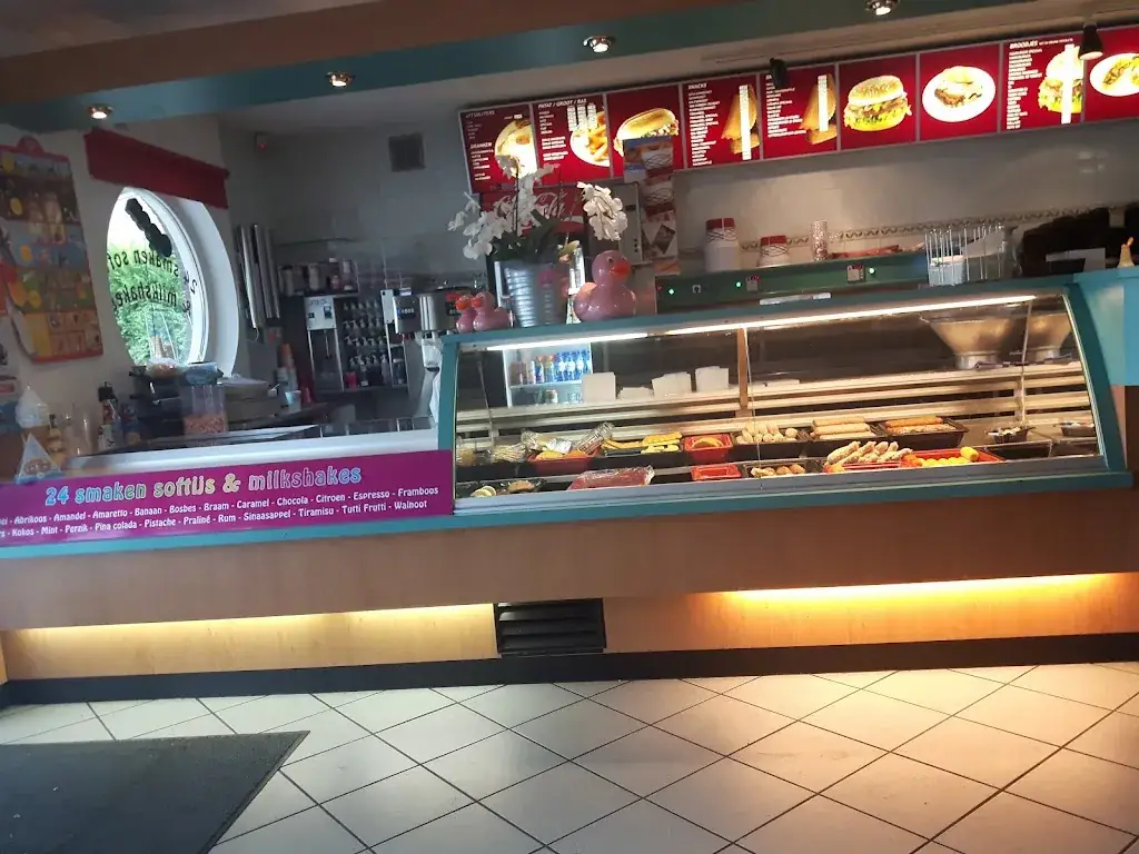 Greg’s Snacks_Kwakel_slider_image_3