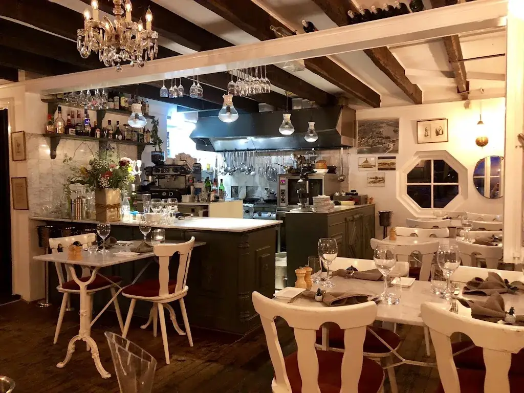 Hertog Jan op het Water restaurant in Uithoorn