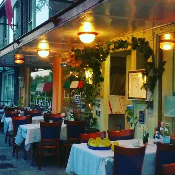 Italiaans Restaurant La Grotta restaurant in Schoorl