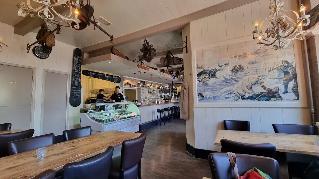 Eetcafé De Walvis restaurant in Rijp
