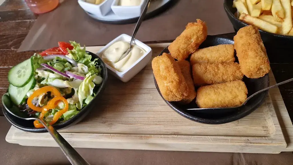 Restaurant Bij ons Thuys_Hippolytushoef_slider_image_3