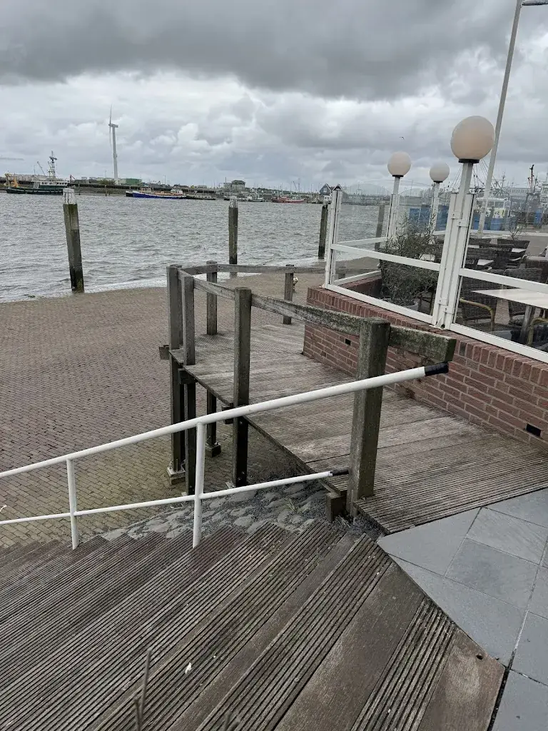 Ahmet_Viscentre 't Wad_Oever_review