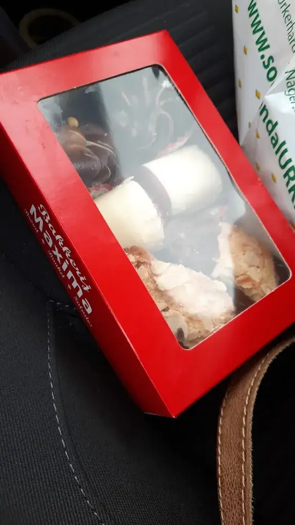 Maaike H._Bakkerij Maxima_Urk_review