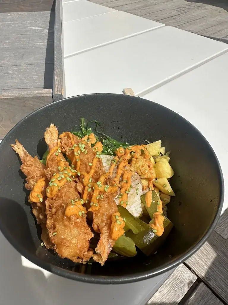 Franchesca Badiali_Strandpaviljoen Paal 28_Cocksdorp_review