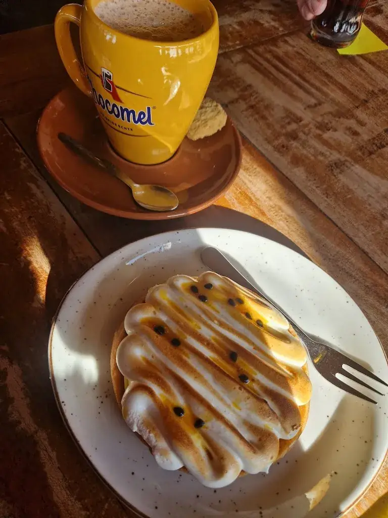 loveislikeakiss_Strandpaviljoen Paal 28_Cocksdorp_review