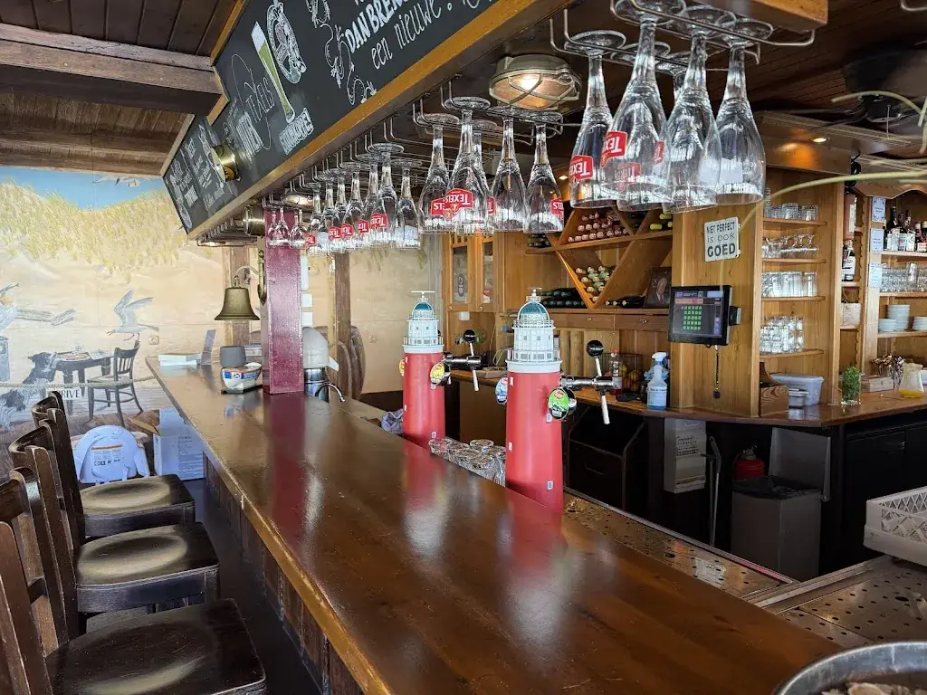 Strandpaviljoen Paal 28_Cocksdorp_slider_image_1