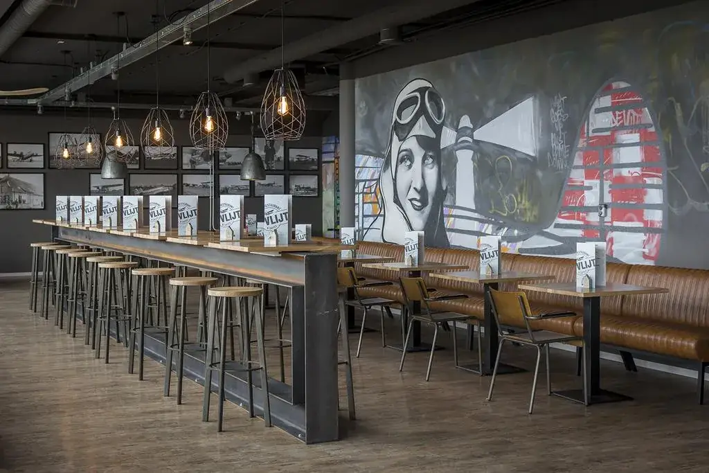 Airportrestaurant De Vlijt restaurant in Cocksdorp