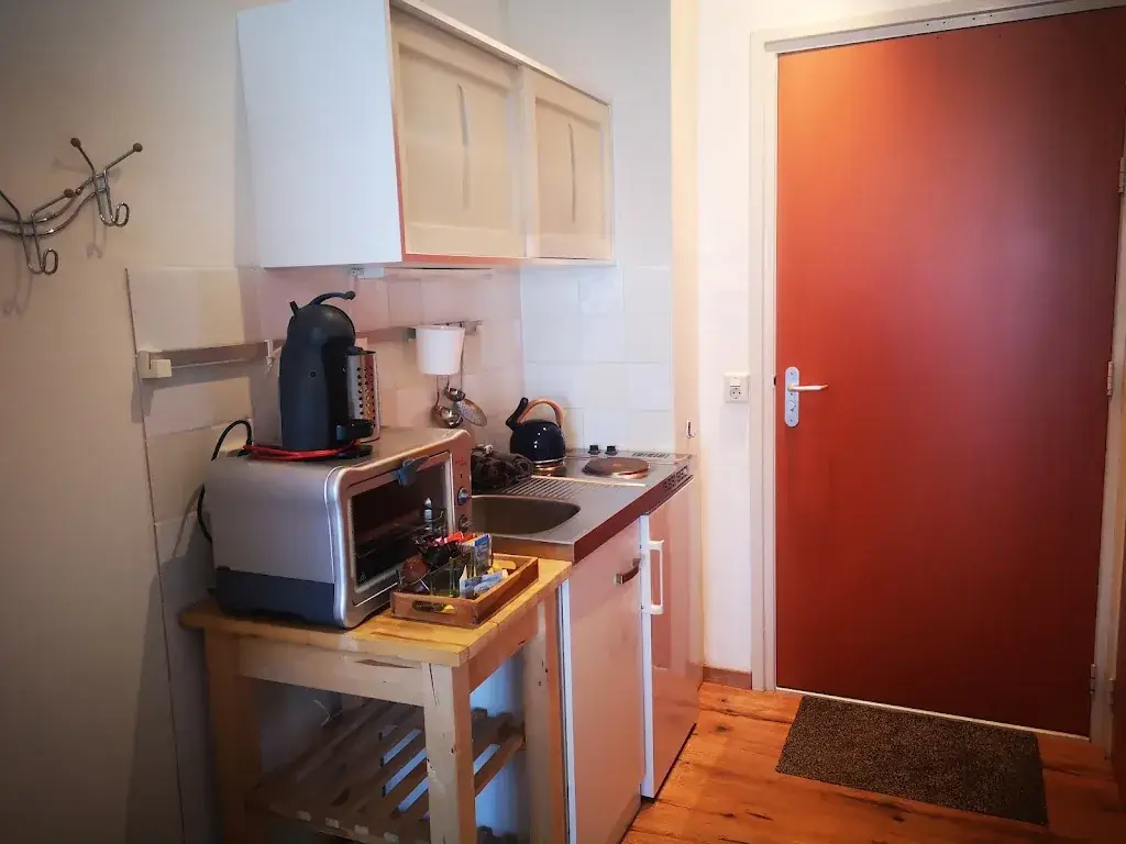 Amandine Noé_Herberg De Aanleg_Cocksdorp_review