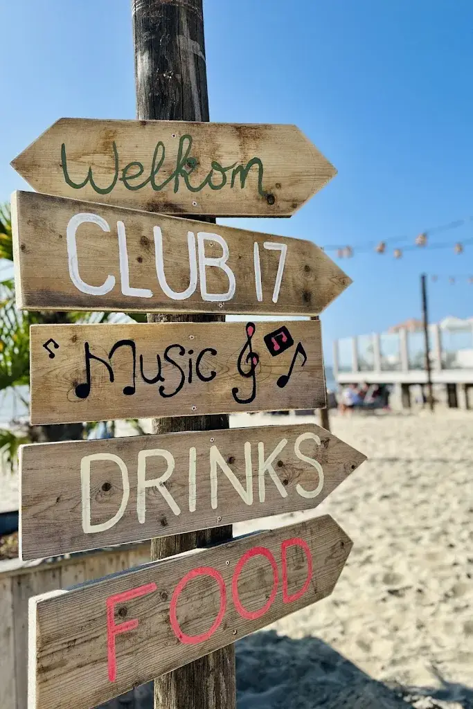 Gregor Marx_Strandpaviljoen Paal 17 Aan Zee_Koog_review