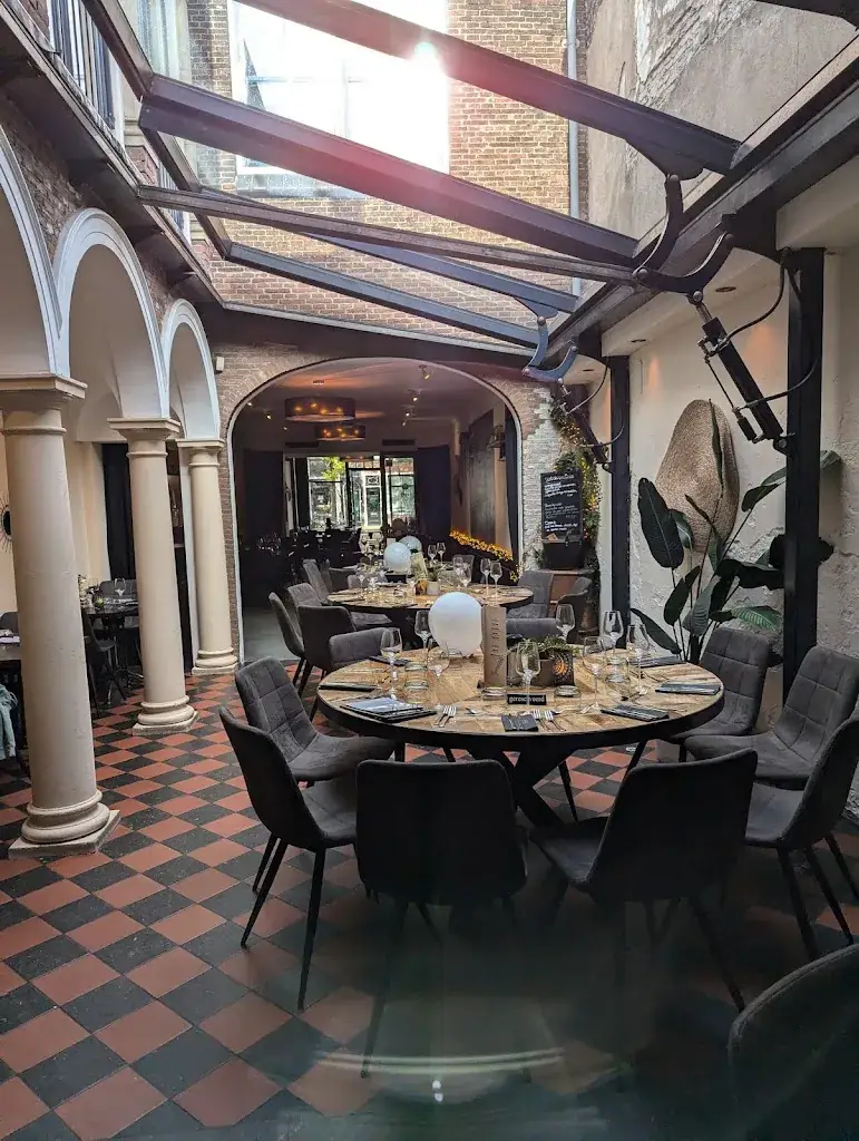 Brett Ranger_Bij Harry_Delft_recensione