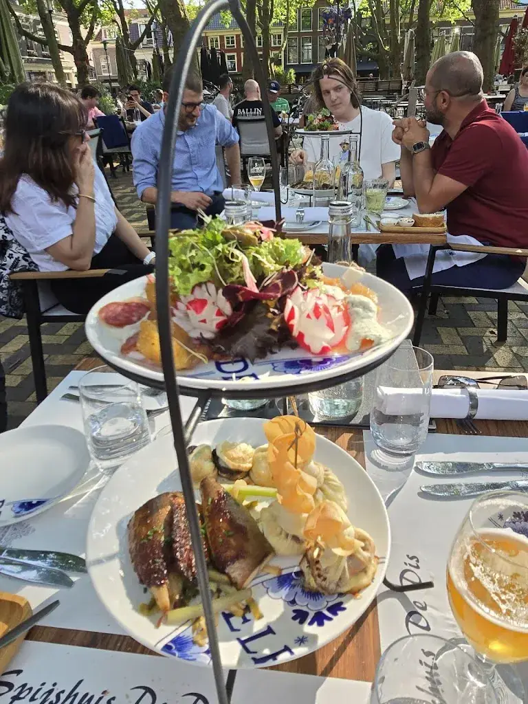 Jurian_Spijshuis De Dis_Delft_reseña