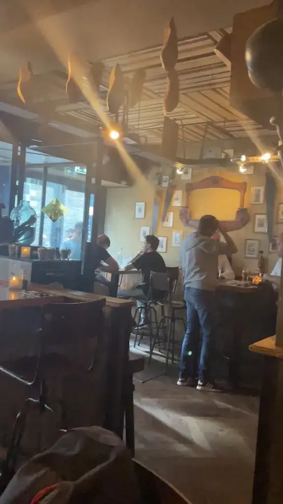 Restaurant De Lunch_Amsterdam_slider_image_2