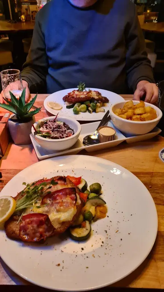 Menu_Cocktailbar & Restaurant Eigeweis!_Koog_image_7