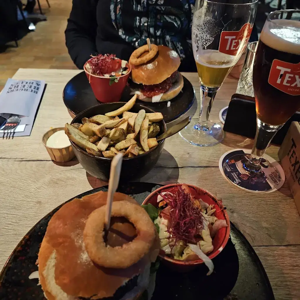 Menu_Burgers, Beers and Blues Texel_Koog_image_6