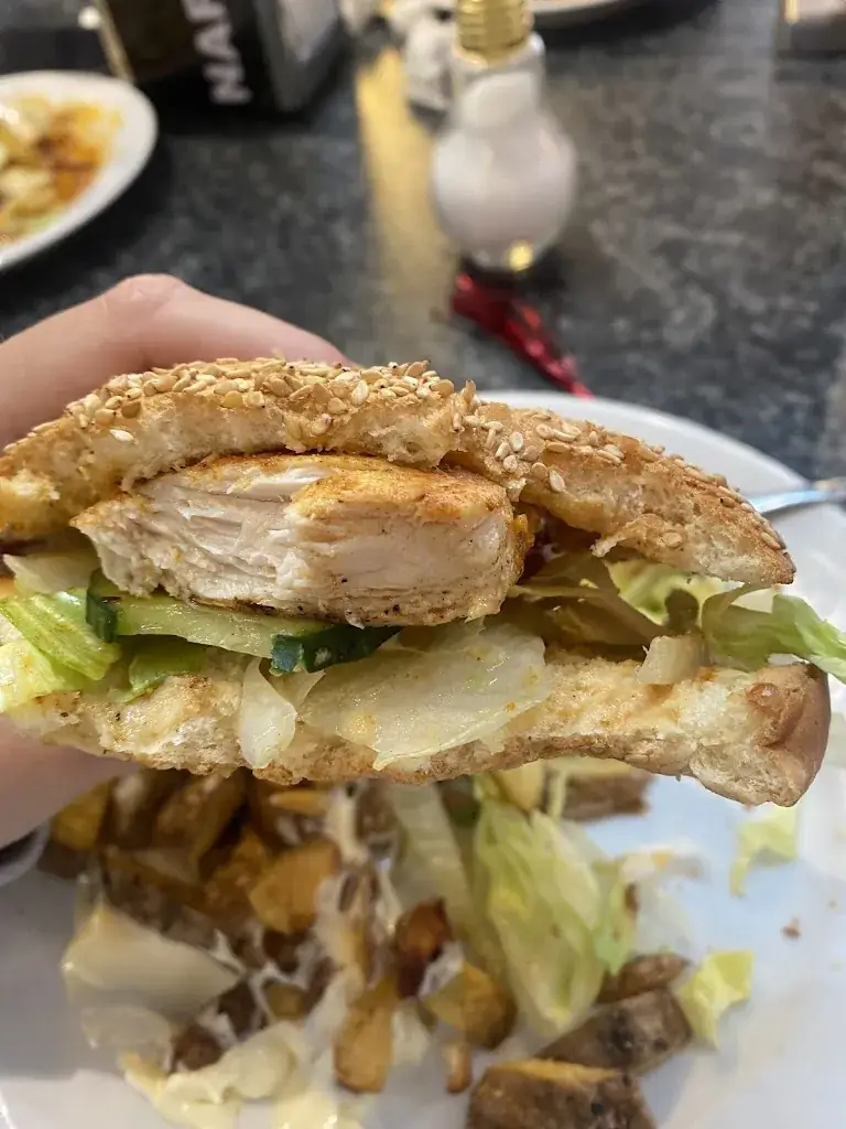 Алісія Фіногенова_Susie's Diner The Pickup_Koog_review