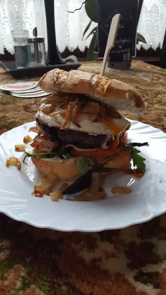 Menu_Café The Three Swans_Ilp_image_4