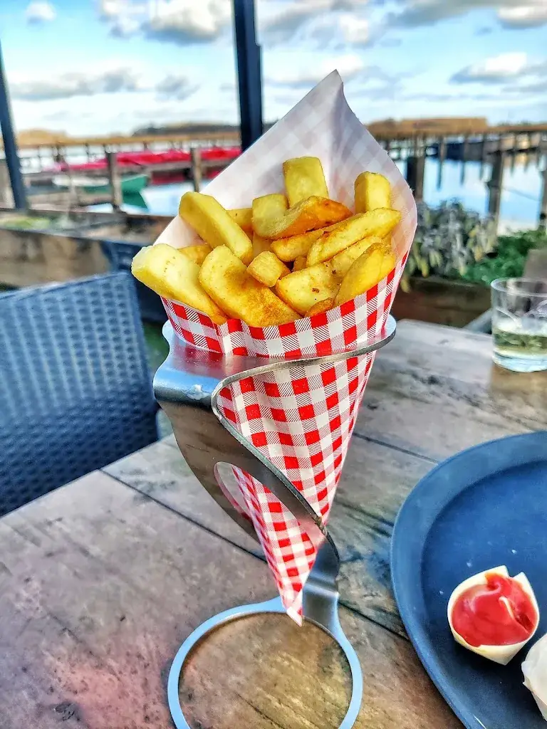 Twiske Haven restaurant_Oostzaan_slider_image_3