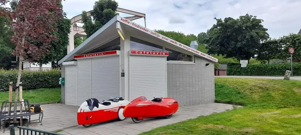 Arnold Velomobielrijder_Cafetaria_Amsterdam_review
