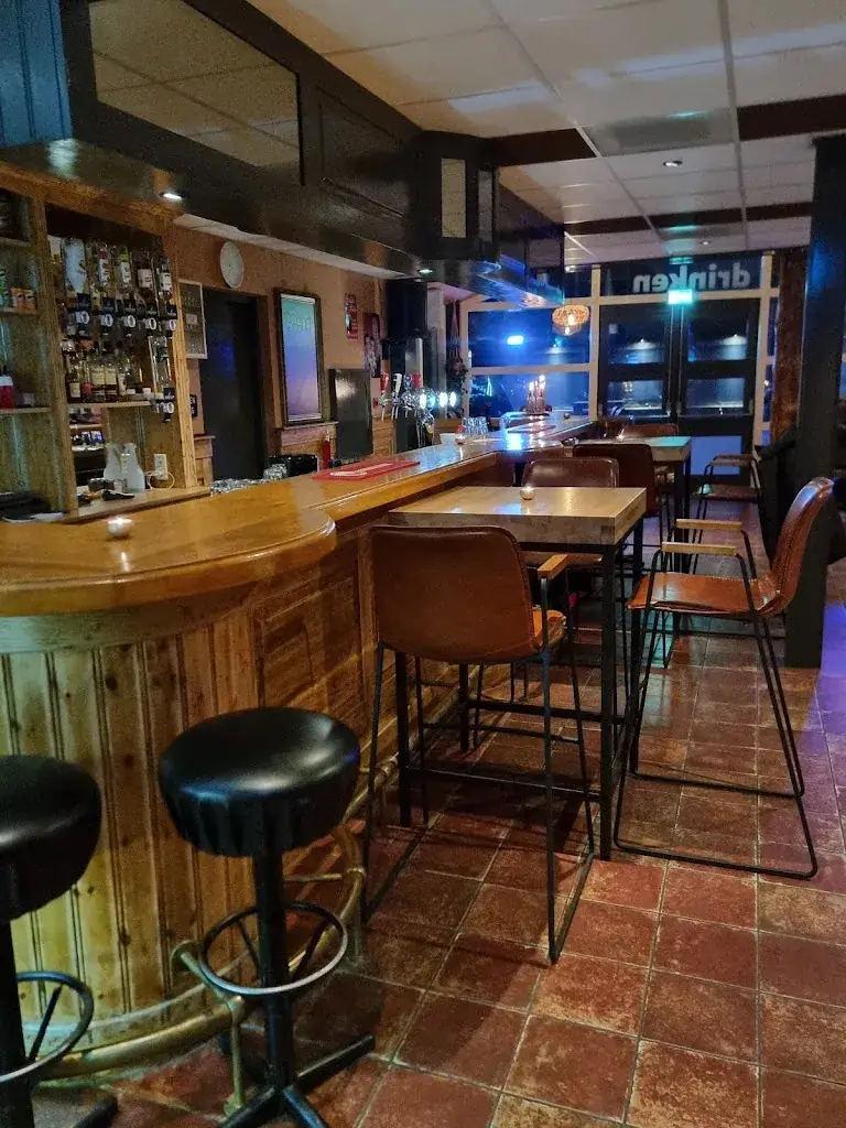 Dé Kastanjeboom eten en drinken_Dirkshorn_slider_image_3